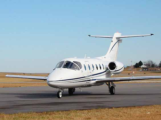 Humes-Mcoy-Aviation-BeechJet 400a